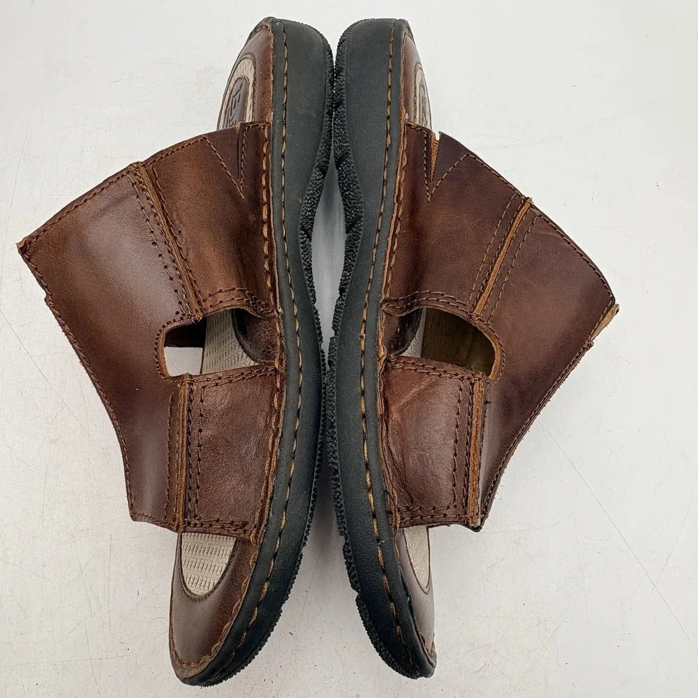 Born Mens 10M Brown Leather Slide Sandals Comfort Open Toe Casual Slip On